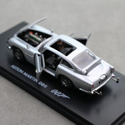 James Bond 007 Aston Martin DB5, 1:43 Scale (Silver) — image 3