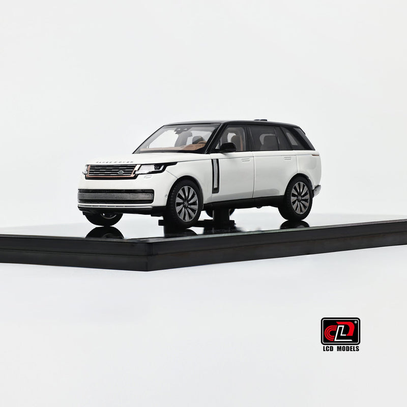 Land Rover Range Rover SV SERENITY, 1:43 Scale (White with Black Roof) — image 2