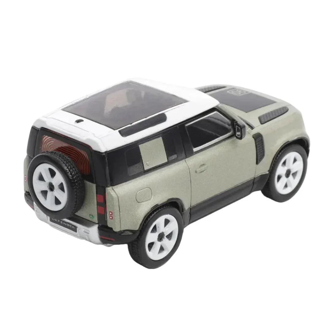 Land Rover Defender 90, Scale 1:64 (Green) — image 3