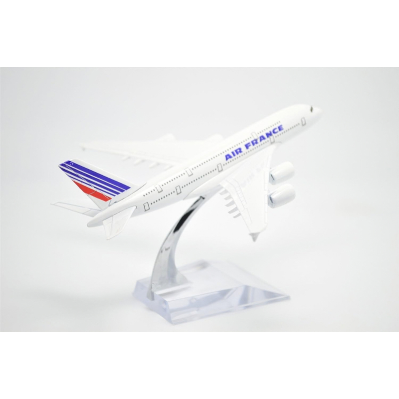 Air France Airplane Model, 1:400 Scale — image 2