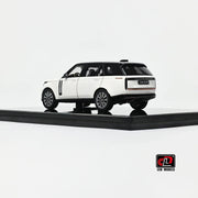 Land Rover Range Rover SV SERENITY, 1:43 Scale (White with Black Roof) — image 3
