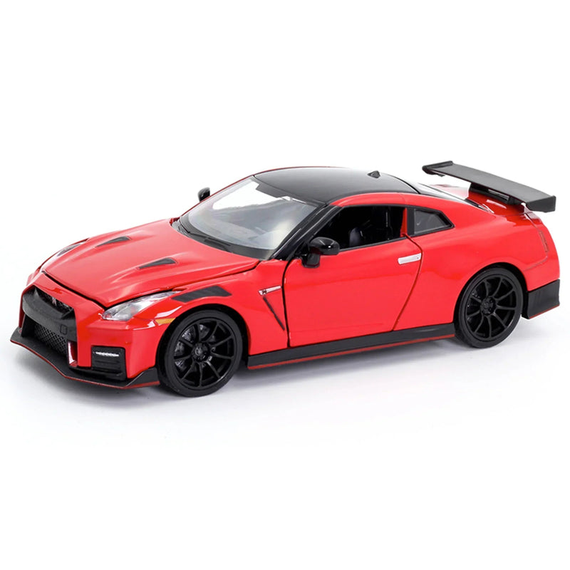 Nissan GT-R Nismo(R35), 1:32 Scale (Red) — image 1