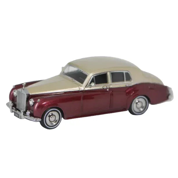 Rolls Royce Silver Cloud 1955, 1:64 Scale (Burgundy & Beige) — image 1