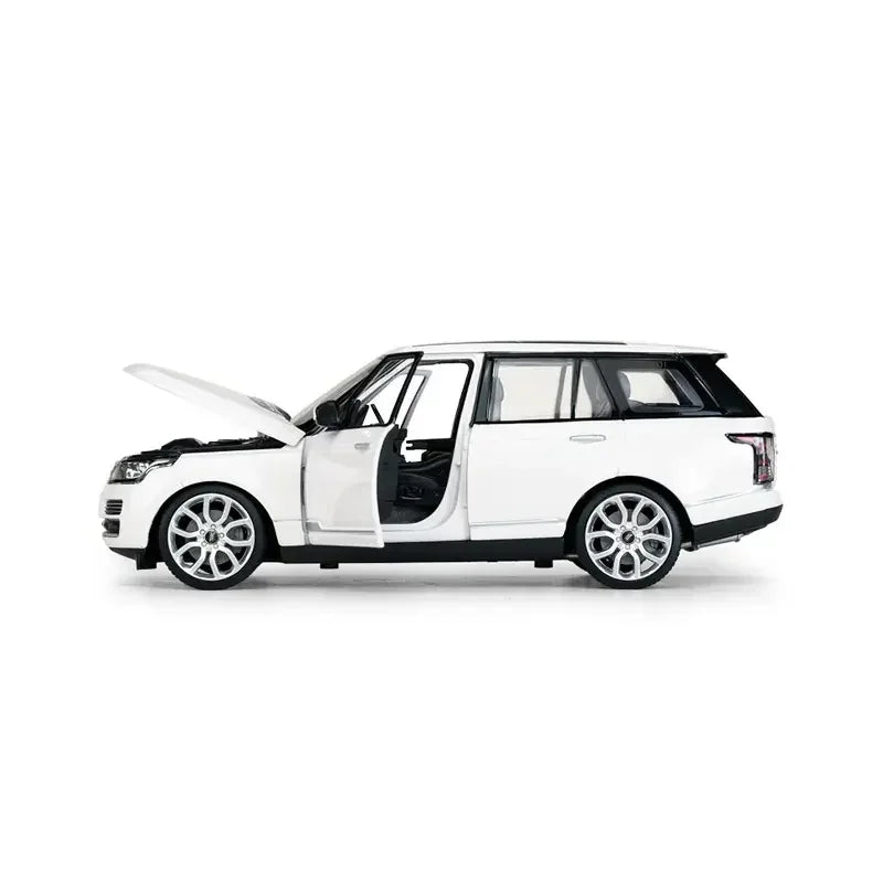 Land Rover Range Rover, 1:24 Scale (White) — image 2
