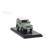 *PRE-ORDER* Land Rover Defender 90 Heritage Edition 2015, 1:64 Scale (Green) — image 5