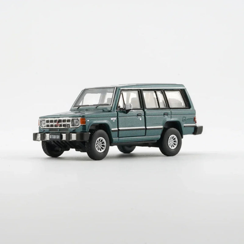 Mitsubishi 1st Gen Pajero 1983, 1:64 Scale (Green) — image 2