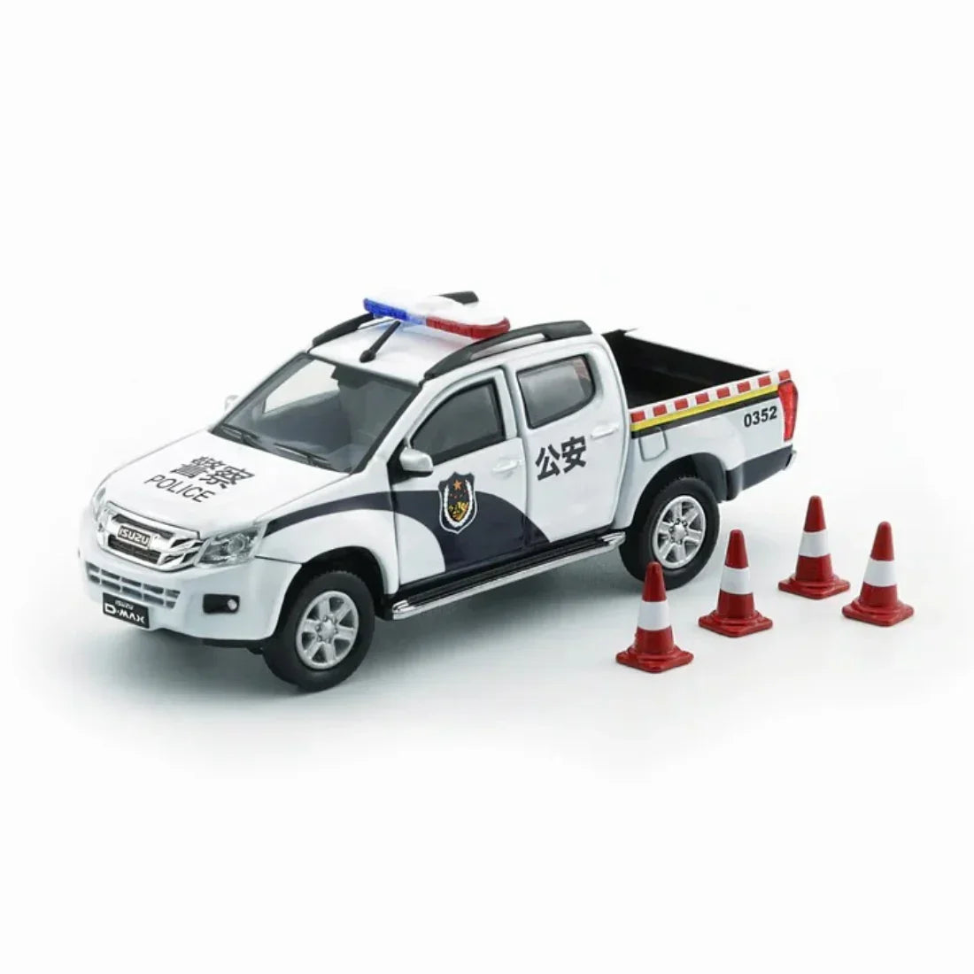 *PRE-ORDER* Isuzu D-Max 2018 - China Police (CHINA), 1:64 Scale — image 2