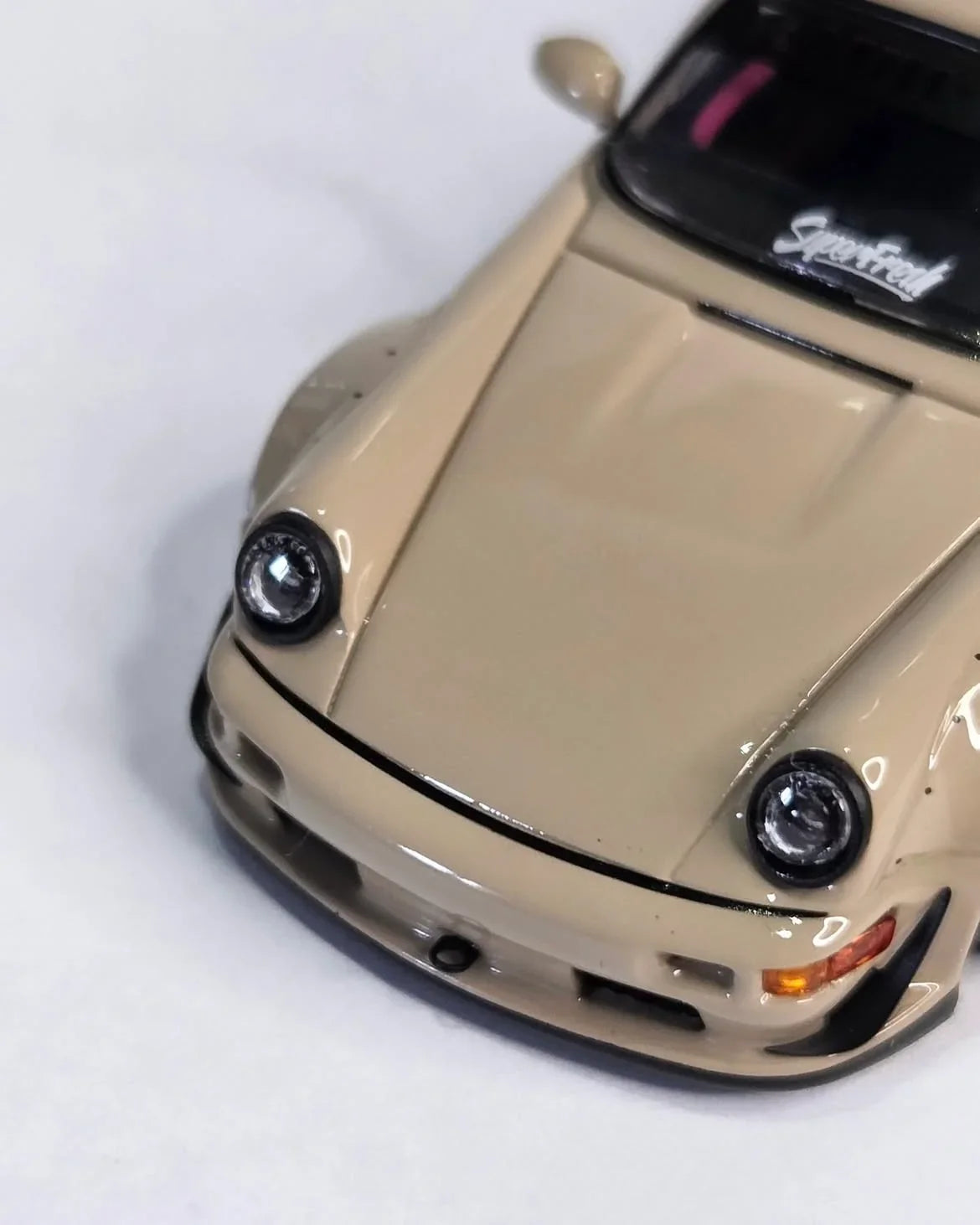 *PRE-ORDER* Porsche diecast RWB 964 , Champagne Gold (Global Release) — image 7