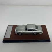 Aston Martin DB5, 1:64 Scale (Silver) — image 2
