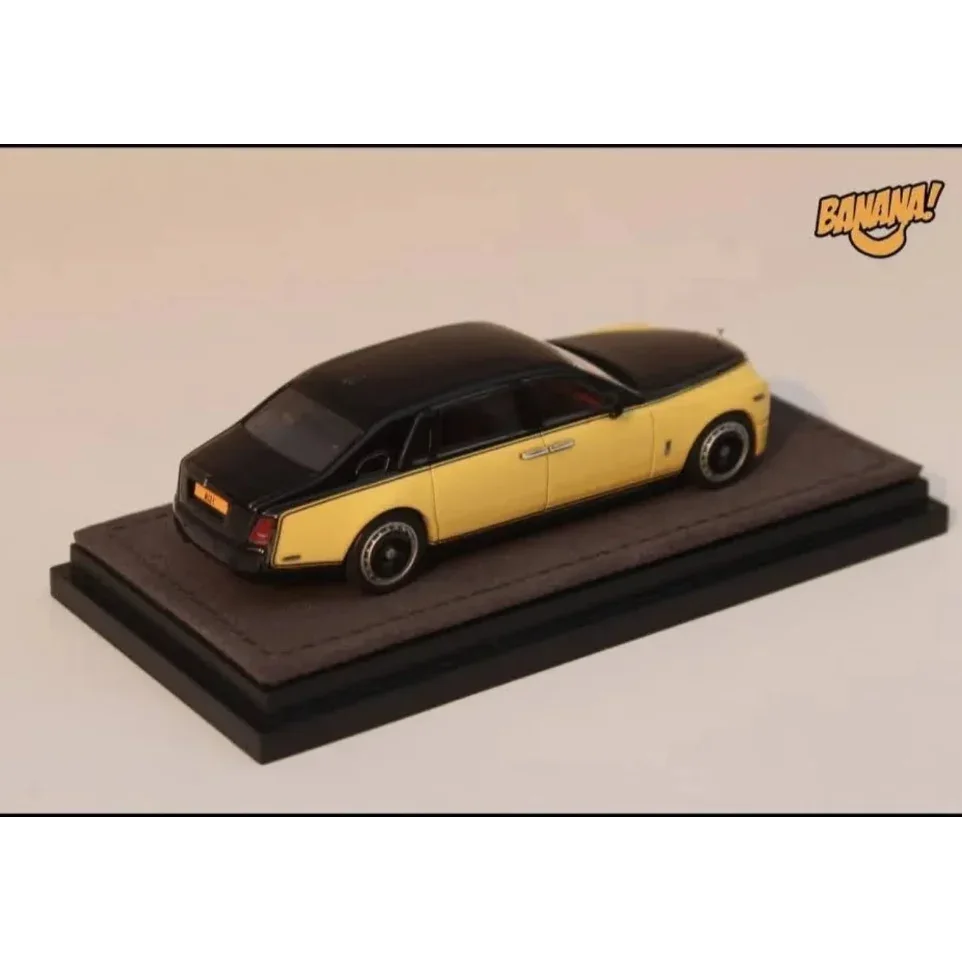 *HEC 2026* Phantom VIII EWB Centenary (Yellow & Black), 1:64 Scale — image 3