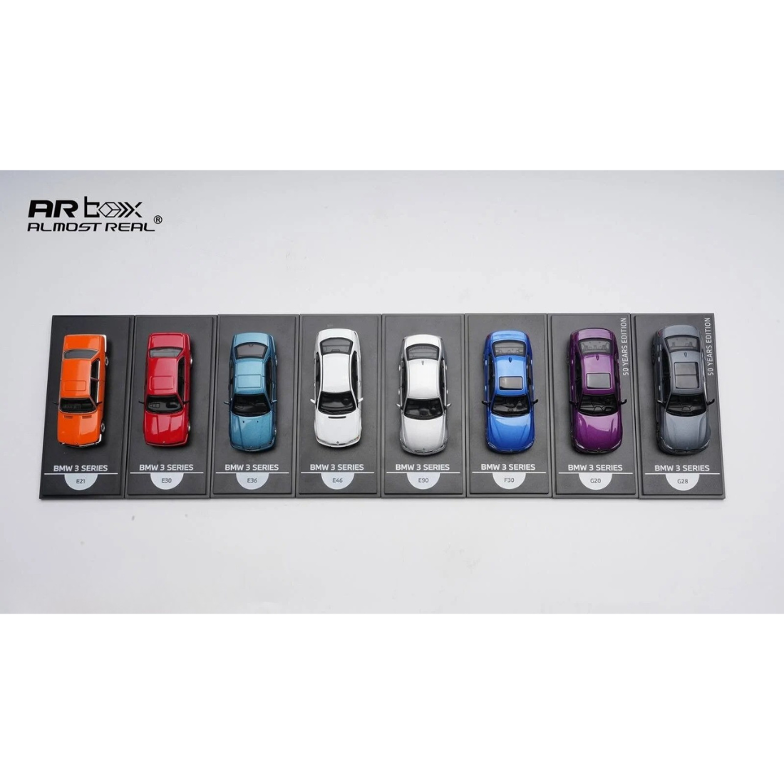 50 Years of the BMW 3 Series 1:64 Miniature Collection (8 Cars Set), 1:64 Scale — image 3