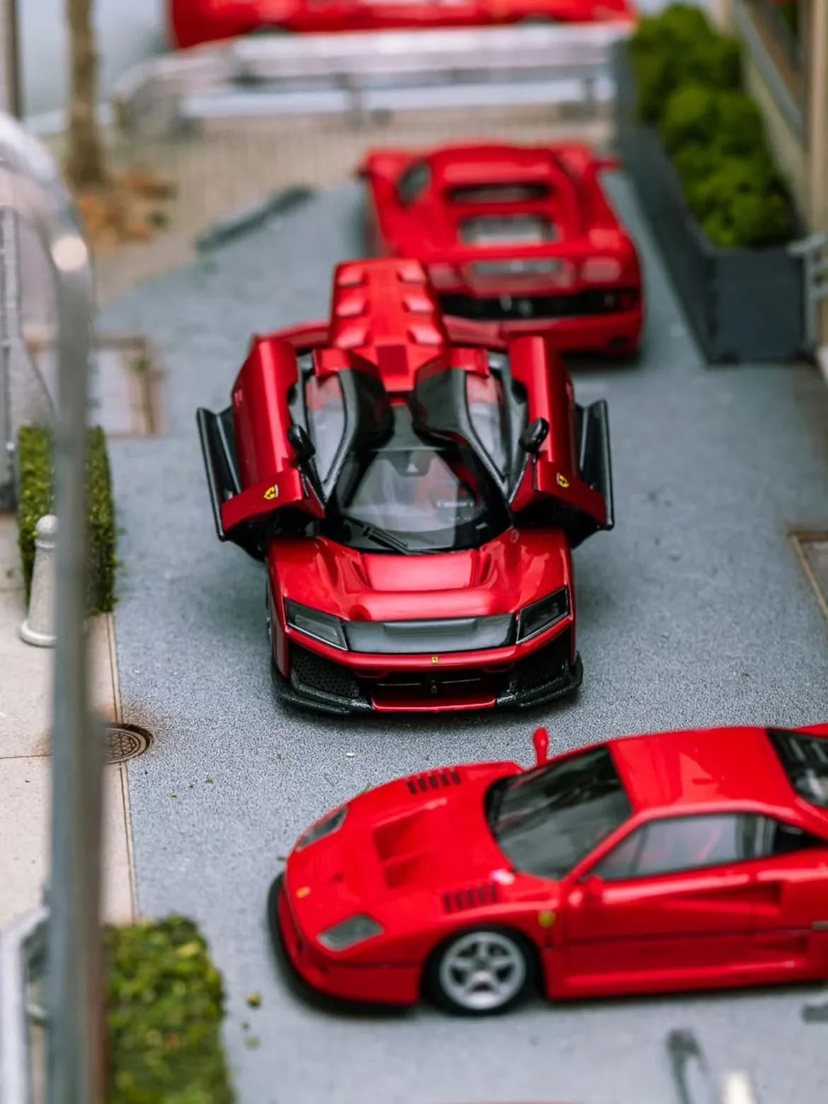 Ferrari F80 Rosso Supercar, 1:64 Scale — image 21