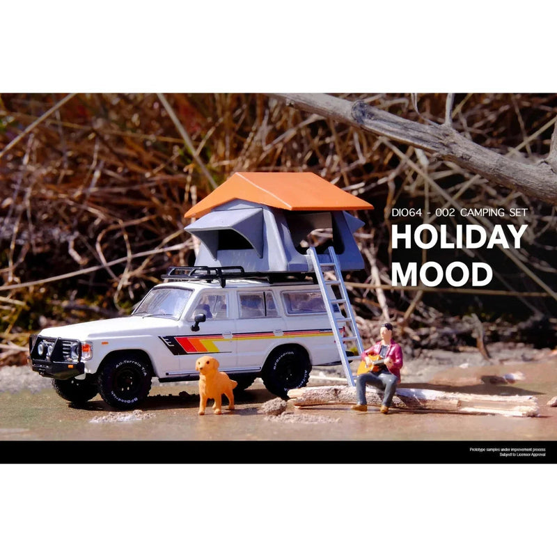 Toyota Land Cruiser FJ60 Car Camping Diorama with Figures, 1:64 Scale — image 2