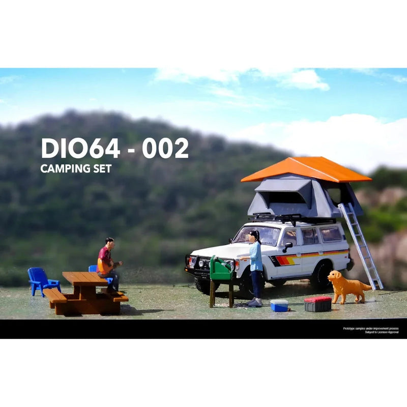 Toyota Land Cruiser FJ60 Car Camping Diorama with Figures, 1:64 Scale — image 1