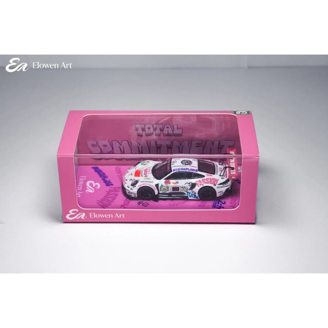 Porsche Iron Dames #85, 1:64 Scale — image 6