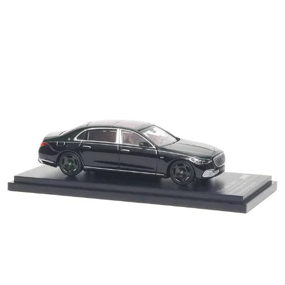 Mercedes-Benz Maybach S 680 V12 Edition - 2025, 1:64 Scale (Olive Metallic / Obsidian Black) — image 8