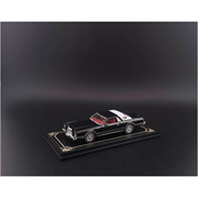 *PRE-ORDER* Lincoln Continental 1979 Open-Engin Hood, Visible Engine Black Color (Limited to 999pcs), 1:64 Scale — image 2