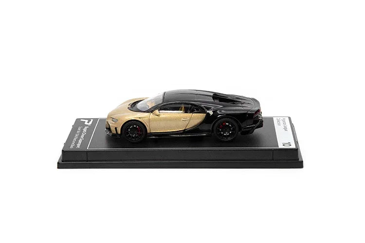 Bugatti Chiron Supersport, 1:64 Scale ( Silk & Nocturne Black) — image 2