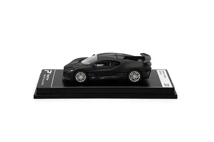Bugatti Divo, 1:64 Scale (Black) — image 2