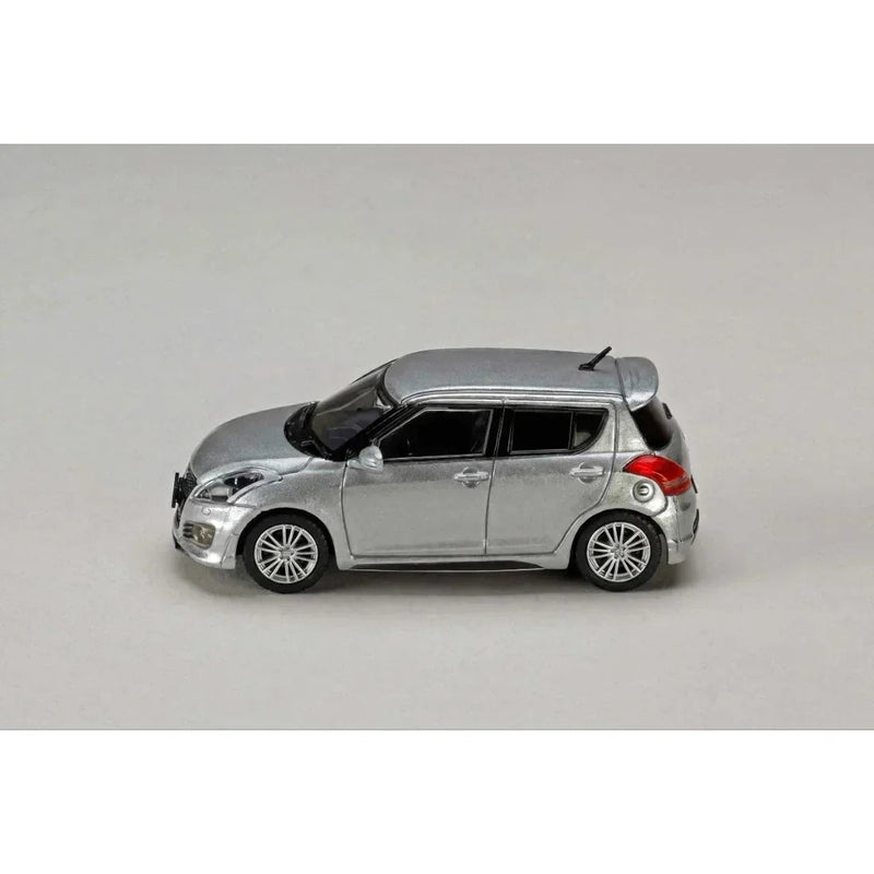 *PRE-ORDER* Swift Sport ZC32S , 1:64 Scale (Premium Silver Metallic) — image 2