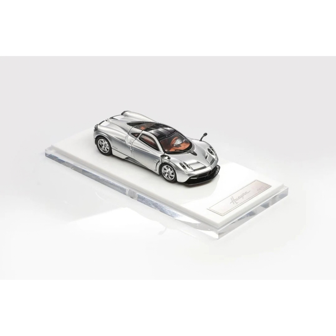Pagani Huayra, 1:64 Scale (Silver) — image 3