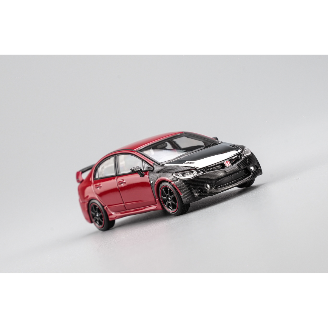 *HKTCS 2026* Honda Mugen Civic Type-RR Experimental Spec 2008 Red with Black Carbon Front (Limited to 2999pcs), 1:64 Scale — image 5
