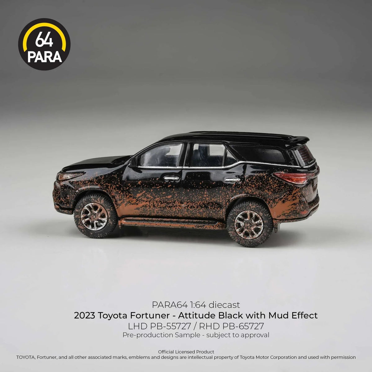 *PRE-ORDER* Diecast Toyota Fortuner (Attitude Black with Mud Effect) 2023, 1:64 Scale — image 2
