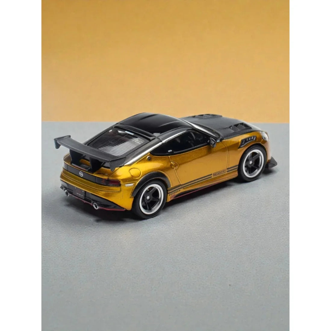 Top Secret FAIRLADY Z (RZ34), 1:64 Scale (Gold) — image 3