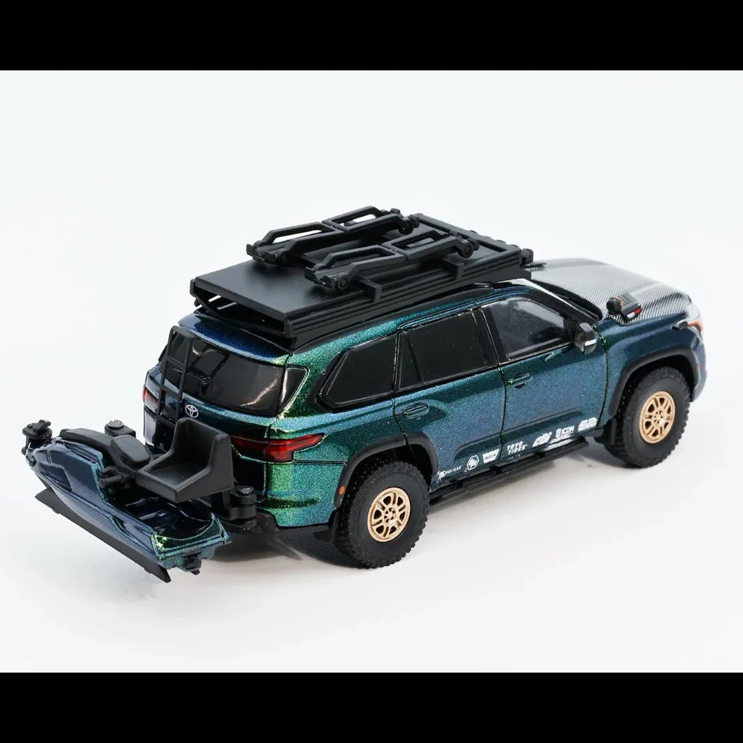*PRE-ORDER* Toyota Sequoia TRD Pro with Boat, Bicycle & Other Accessories Included Magic Green, 1:64 Scale (Chameleon Green) — image 6