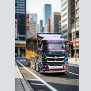 *HEC 2026* Liberty Walk Athlete Tone Mitsubishi Fuso Super Great, 1:64 Scale (Multicolor) — image 3