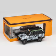 Toyota Land Cruiser LC80 Modified Version, 1:64 Scale (Grey) — image 4