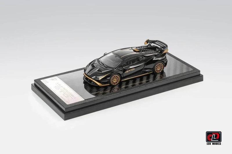 *HEC 2026* Lamborghini Huracan STO, 1:64 Scale (Black & Gold) — image 1