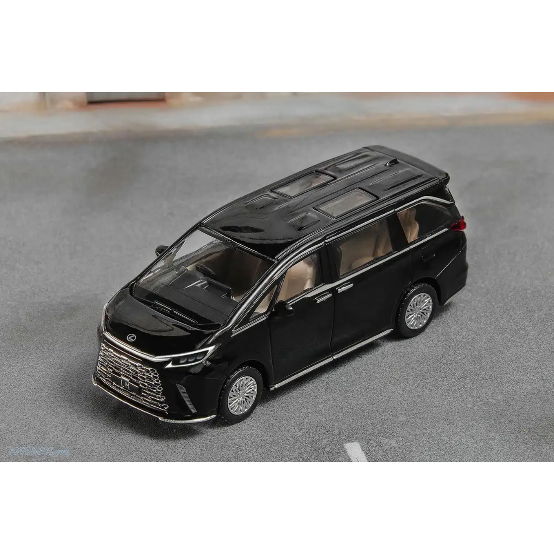 *PRE-ORDER* Lexus LM500h 2023, 1:64 Scale (Black) — image 1