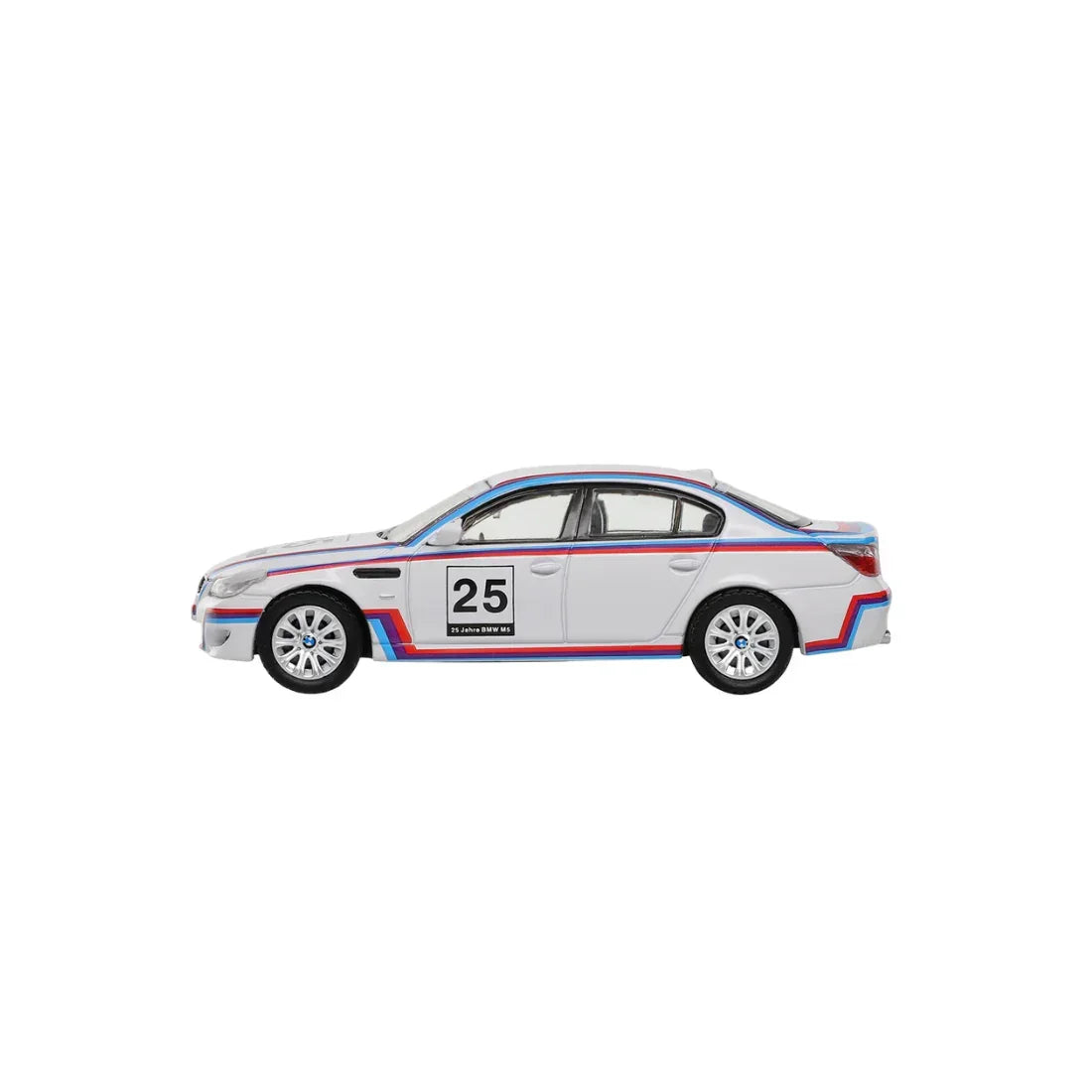 BMW M5 E60, 1:64 Scale — image 2