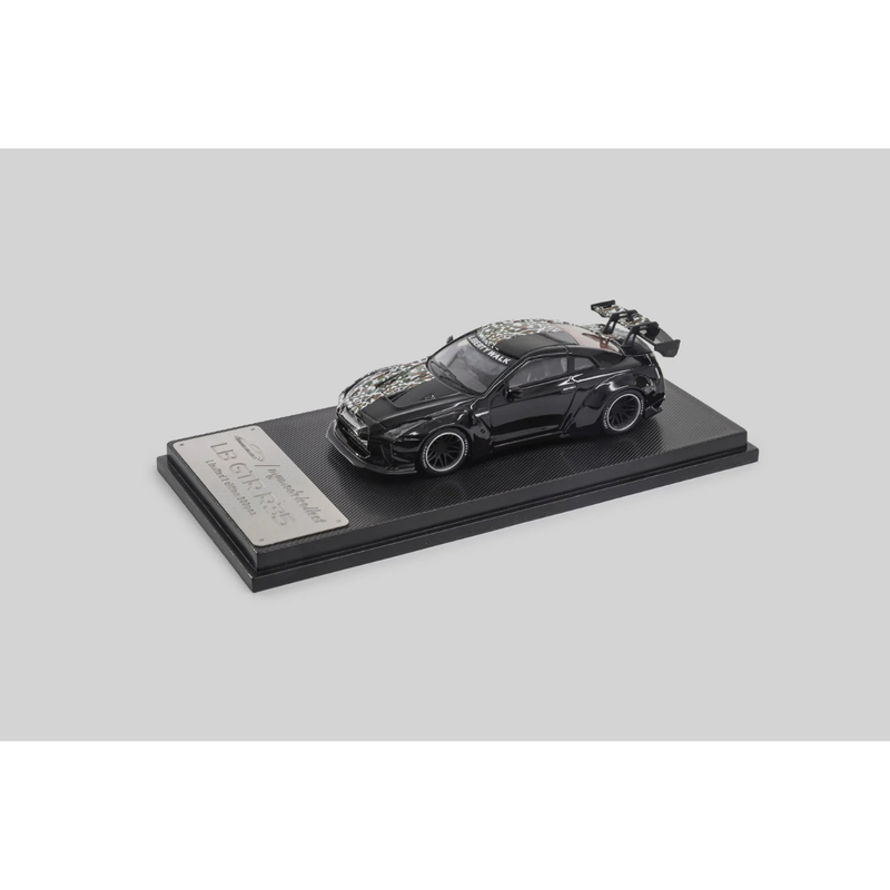 Liberty Walk GTR R35 (Limited to 999pcs), 1:64 Scale — image 1