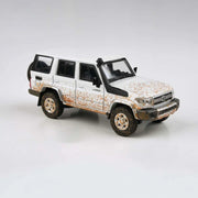 Toyota Land Cruiser 76 Off Road Effect LHD, 1:64 Scale (White) — image 3