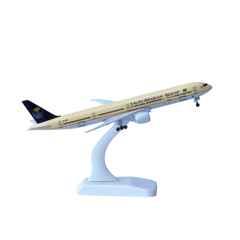 Saudi Arabian Airlines Boeing 747-400, 1:160 Scale — image 2