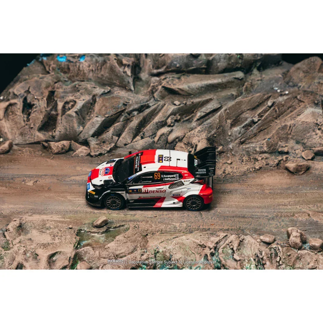 *PRE-ORDER* Toyota GR YARIS Rally1 HYBRID Central European Rally 2023 WRC World Champion Kalle Rovanperä / Jonne Halttunen 2023, 1:64 Scale — image 3