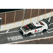 NISSAN GT-R R35 Type 2 With Metal Oil Can Packaging, 1:64 Scale (White) — image 3