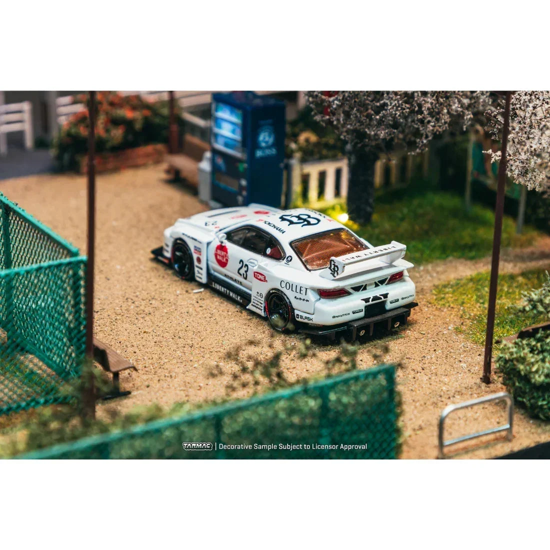 *PRE-ORDER* LB-Super Silhouette Nissan SILVIA (S15) Drift 2025, 1:64 Scale — image 4