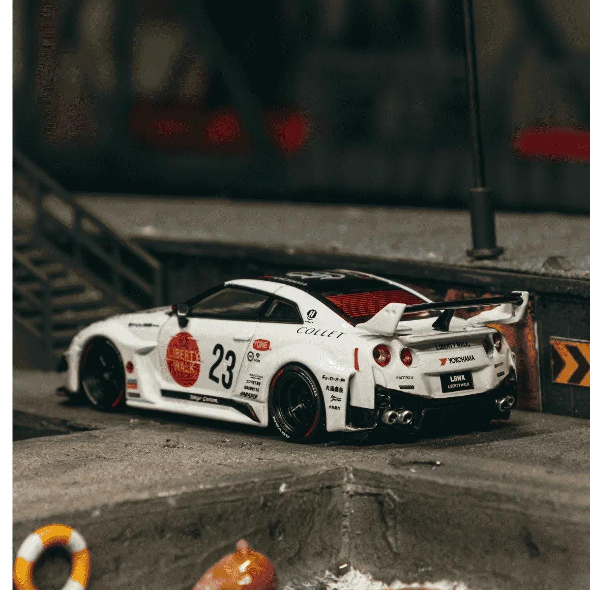 *PRE-ORDER* LB-Silhouette Works GT NISSAN 35GT-RR, 1:64 Scale (White) — image 4