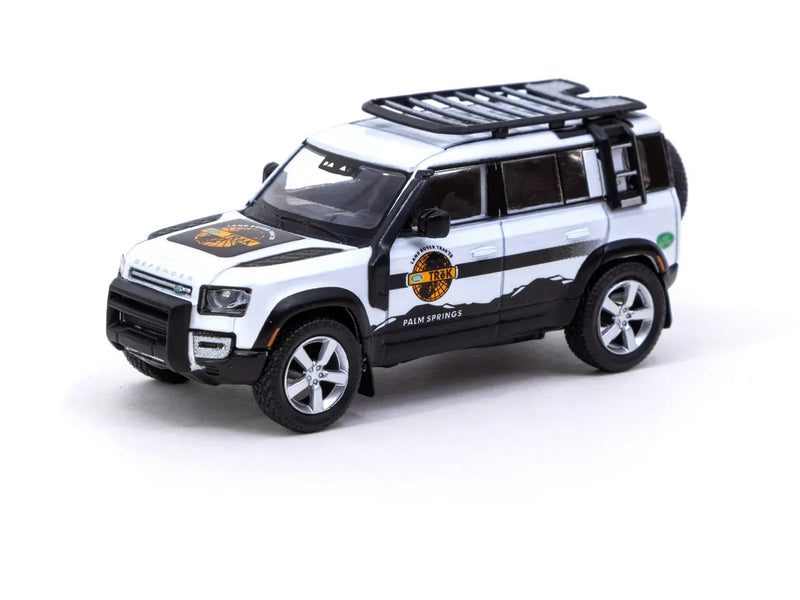 Land Rover Defender 110 TRēK Edition - Global64, 1:64 Scale (White) — image 1