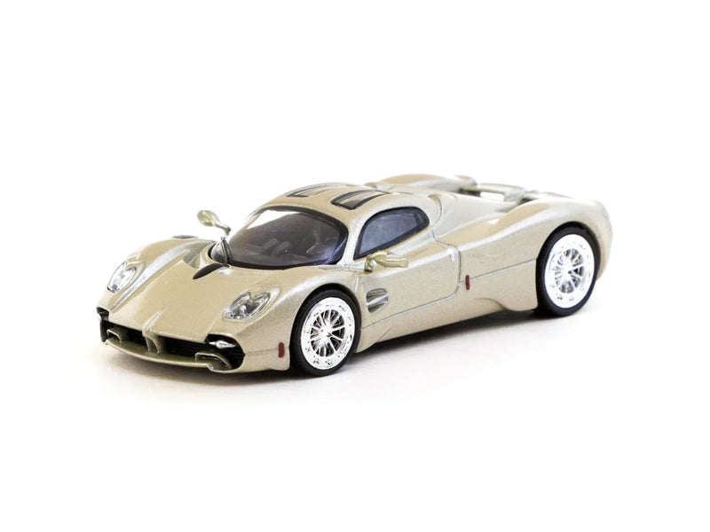 Pagani Utopia Rinascimento - Global64, 1:64 Scale (White) — image 2