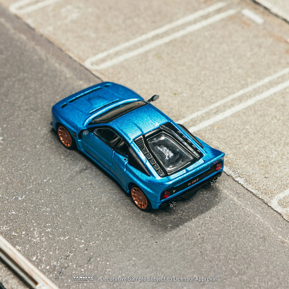 *PRE-ORDER* Kimera EVO37, 1:64 Scale (Blue) — image 4