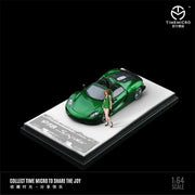 Porsche diecast 918 - Metallic Green - Figure Edition, 1:64 Scale — image 1