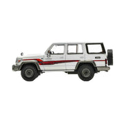 Toyota Land Cruiser LC76 1994, 1:64 Scale (White) — image 2