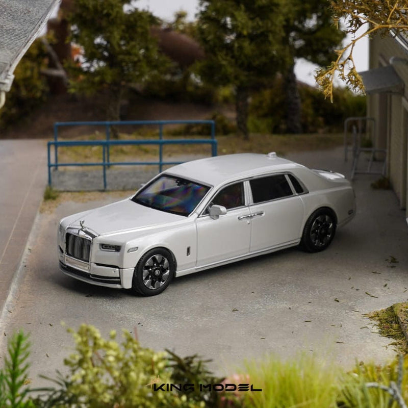 *PRE-ORDER* Rolls Royce Phantom VIII, 1:64 Scale (Metallic White) — image 1