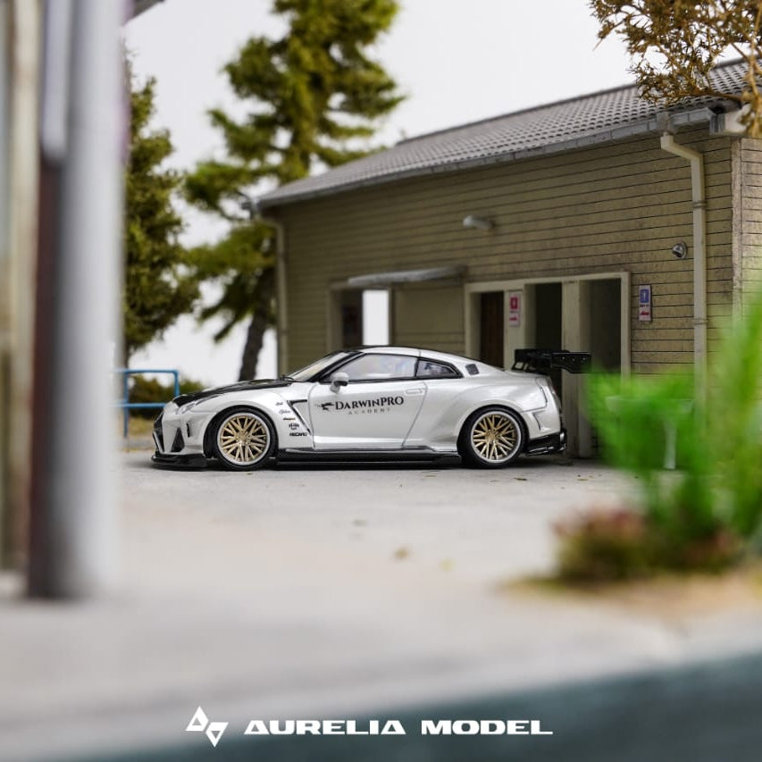 *PRE-ORDER* Darwin PRO R35 Lifetime Modified, 1:64 Scale (Metallic White) — image 3