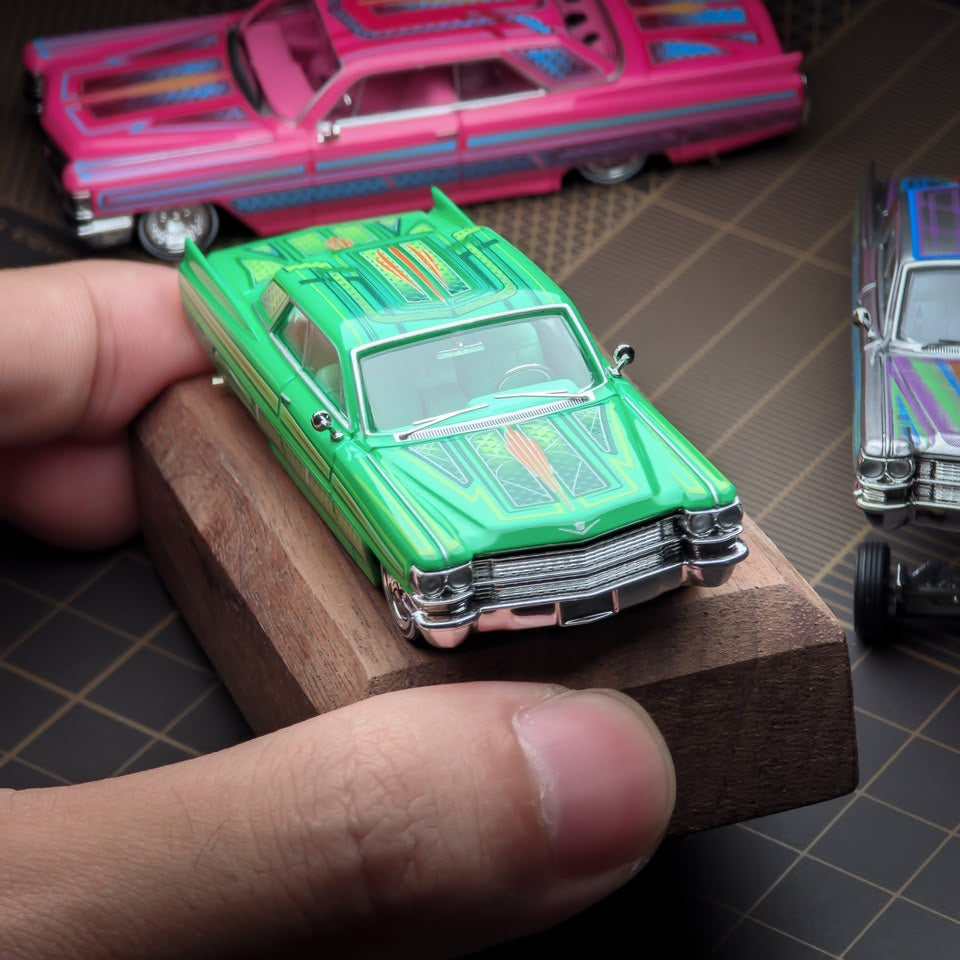 *PRE-ORDER* Cadillac DeVille Coupe Jump Car Metal green with floral pattern 1964, 1:64 Scale — image 9