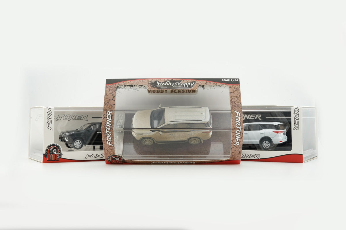 *PRE-ORDER* Diecast Toyota Fortuner (Limited to 499pcs) 2018, 1:64 Scale (White Muddy) — image 9
